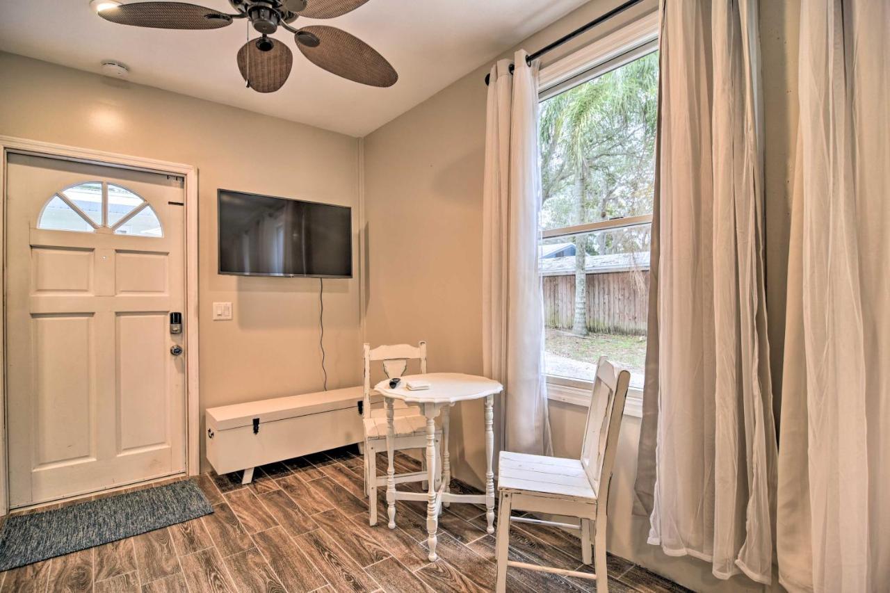 Ozona Studio With Shared Deck - Steps To Gulf! Palm Harbor Exterior photo
